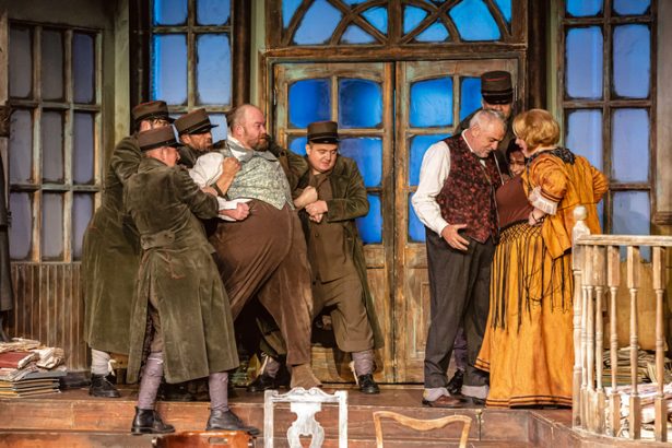 O scrisoare pierdută rezumat