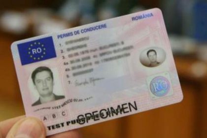 Valabilitatea permisului de conducere va fi extinsă pentru șoferii sub 70 de ani și redusă pentru cei trecuți de această vârstă, conform unei decizii recente a Senatului